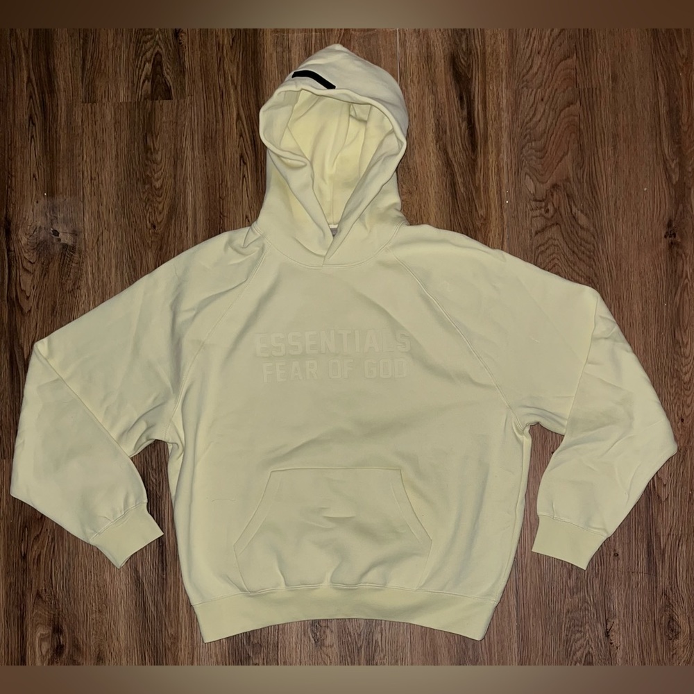 Fear of God Essentials Canary Yellow Raglan Hoodie Men’s Size Medium